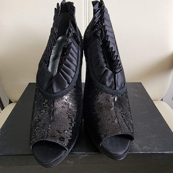 Black Sequined Nina Heels - Picture 2 of 3